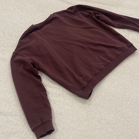 H&M - Oversized Pullover Sweater - Plum (size large) - Picture 9 of 10